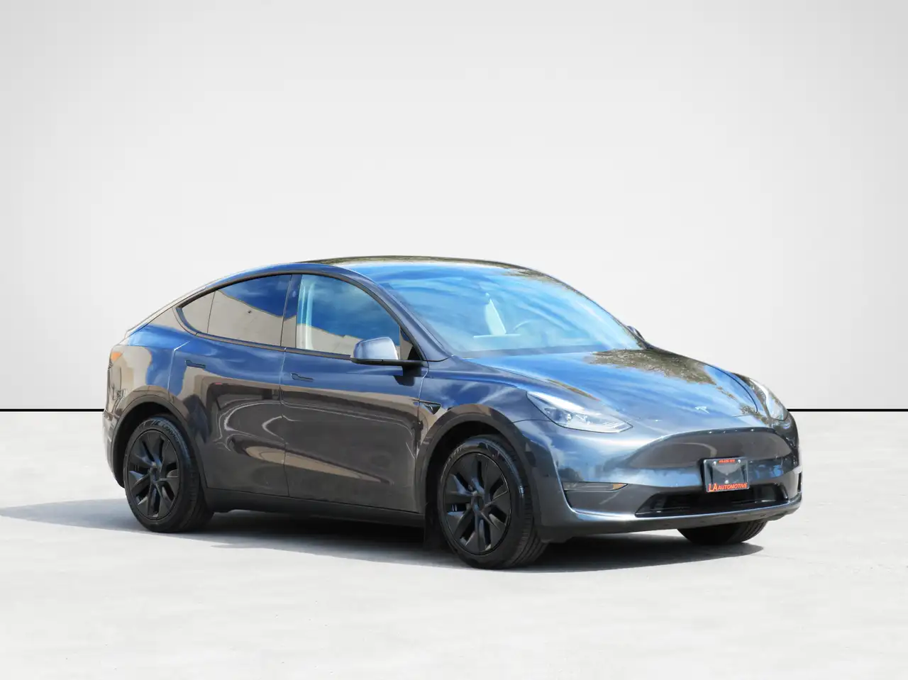 Tesla Model Y - Image 4