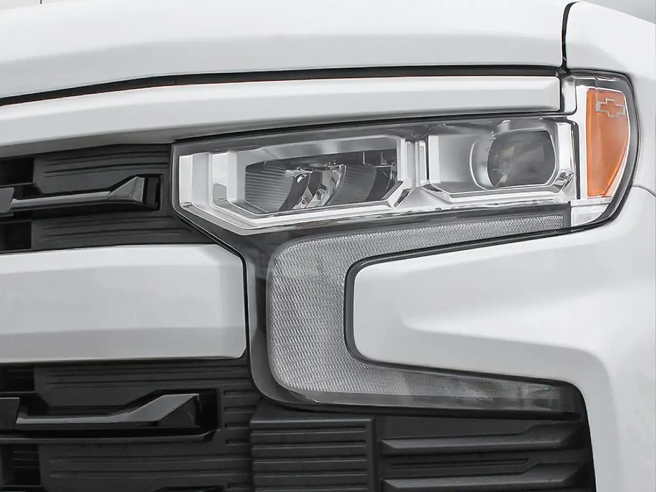 Chevrolet Silverado 1500 - Image 10