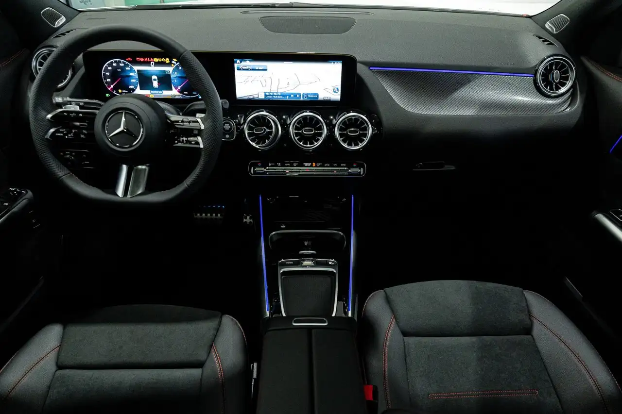 Mercedes-Benz GLA - Image 17