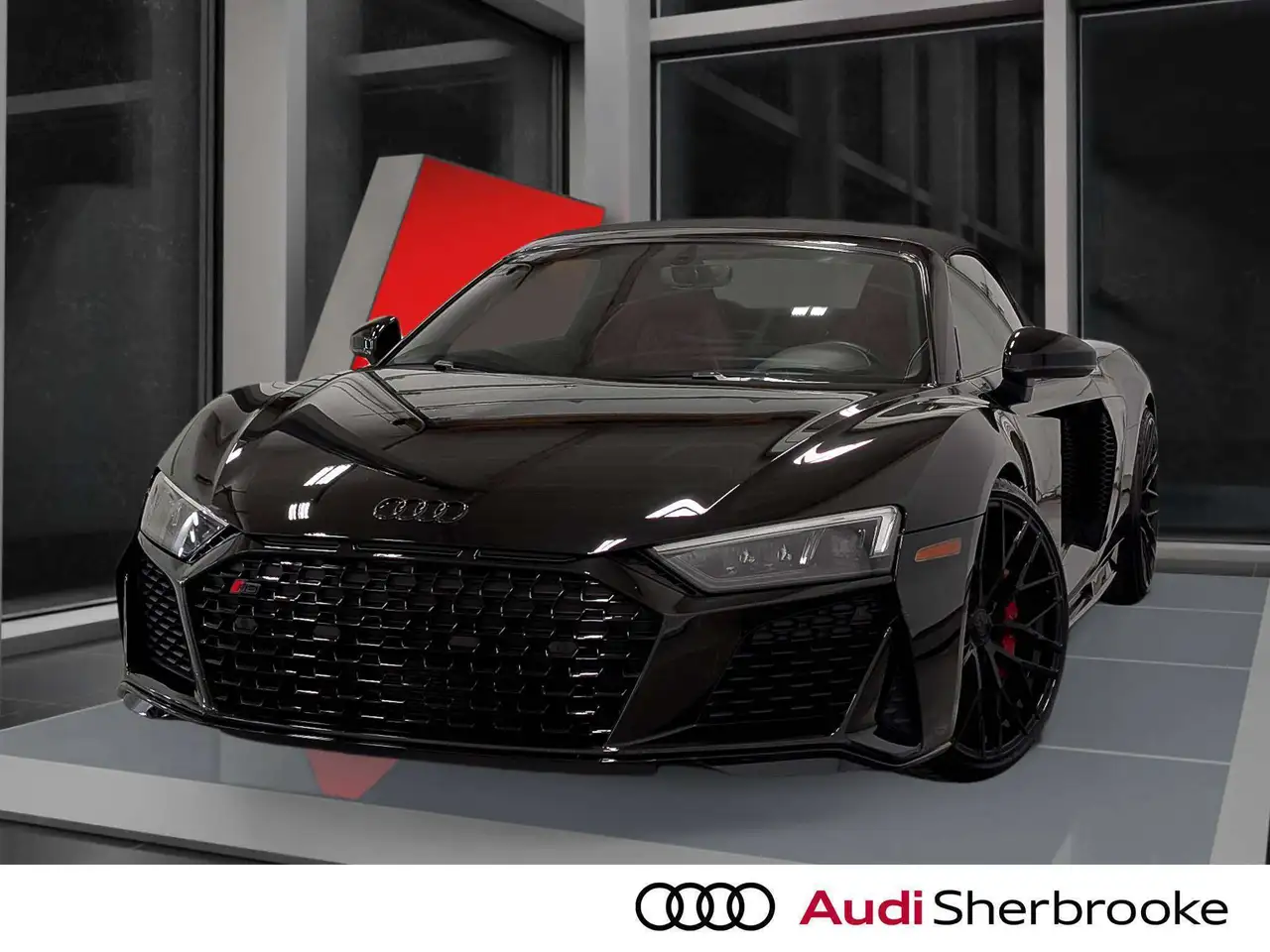 Audi R8 - Image 2