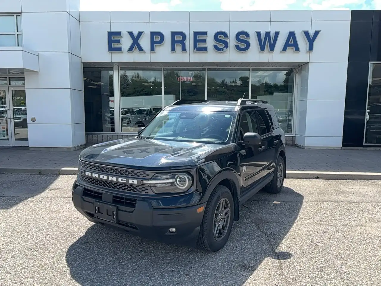 Ford Bronco Sport - Image 2