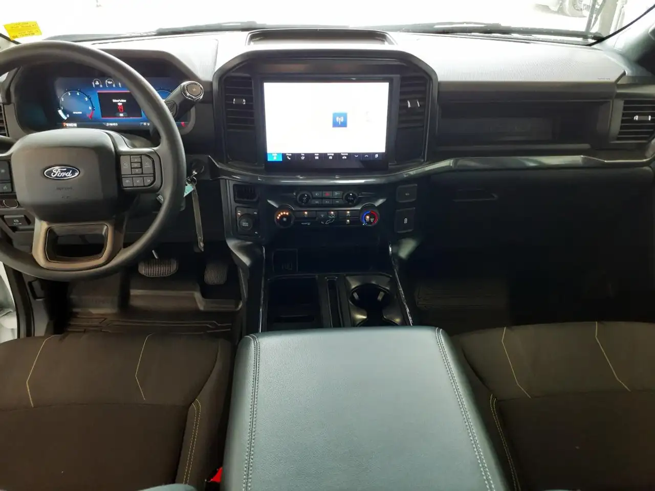 Ford F-150 - Image 18