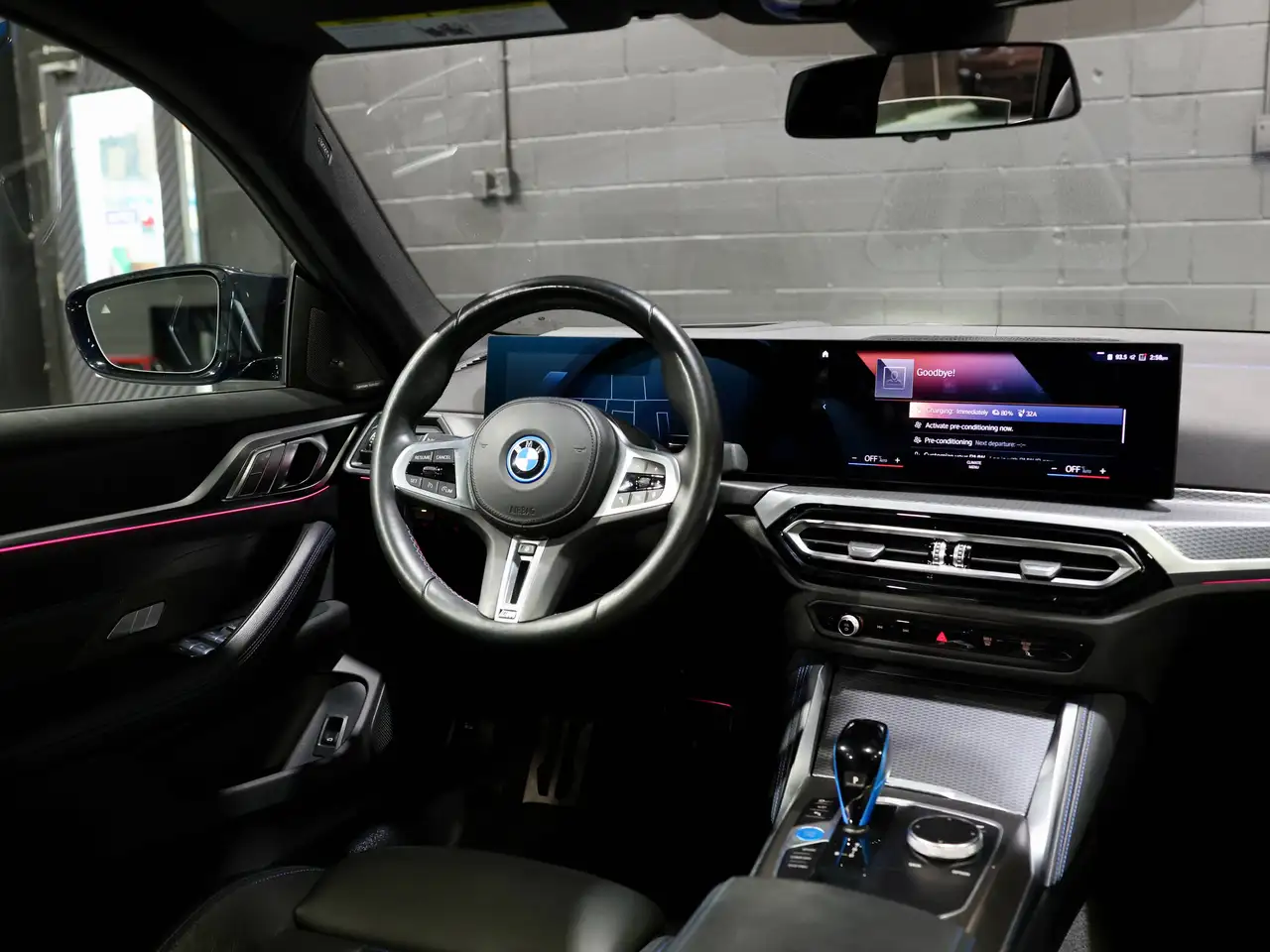 BMW i4 - Image 36