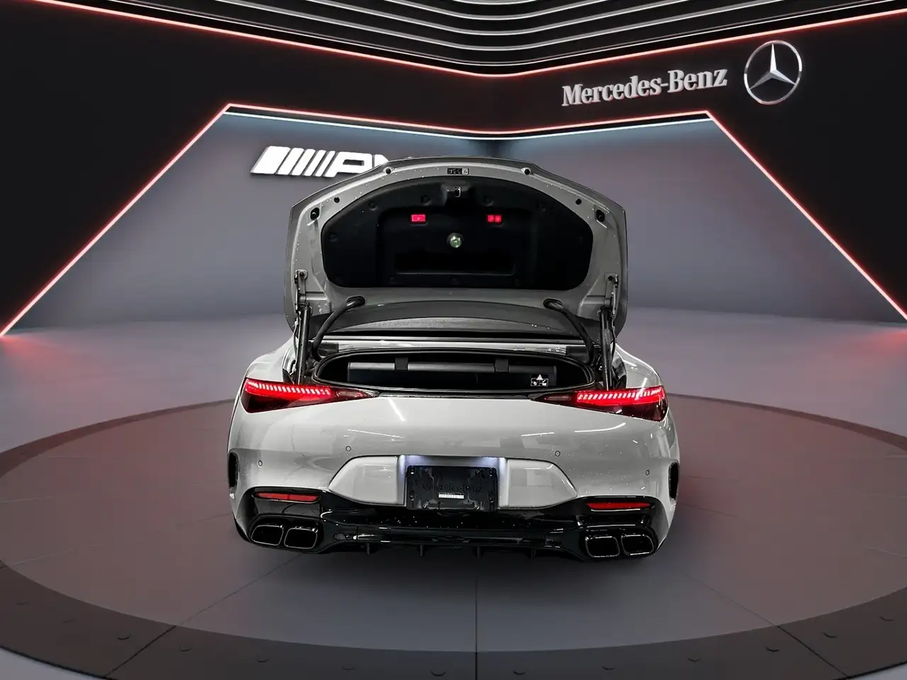 Mercedes-Benz SL - Image 11