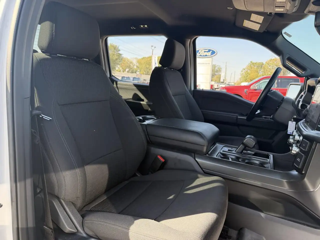 Ford F-150 - Image 14