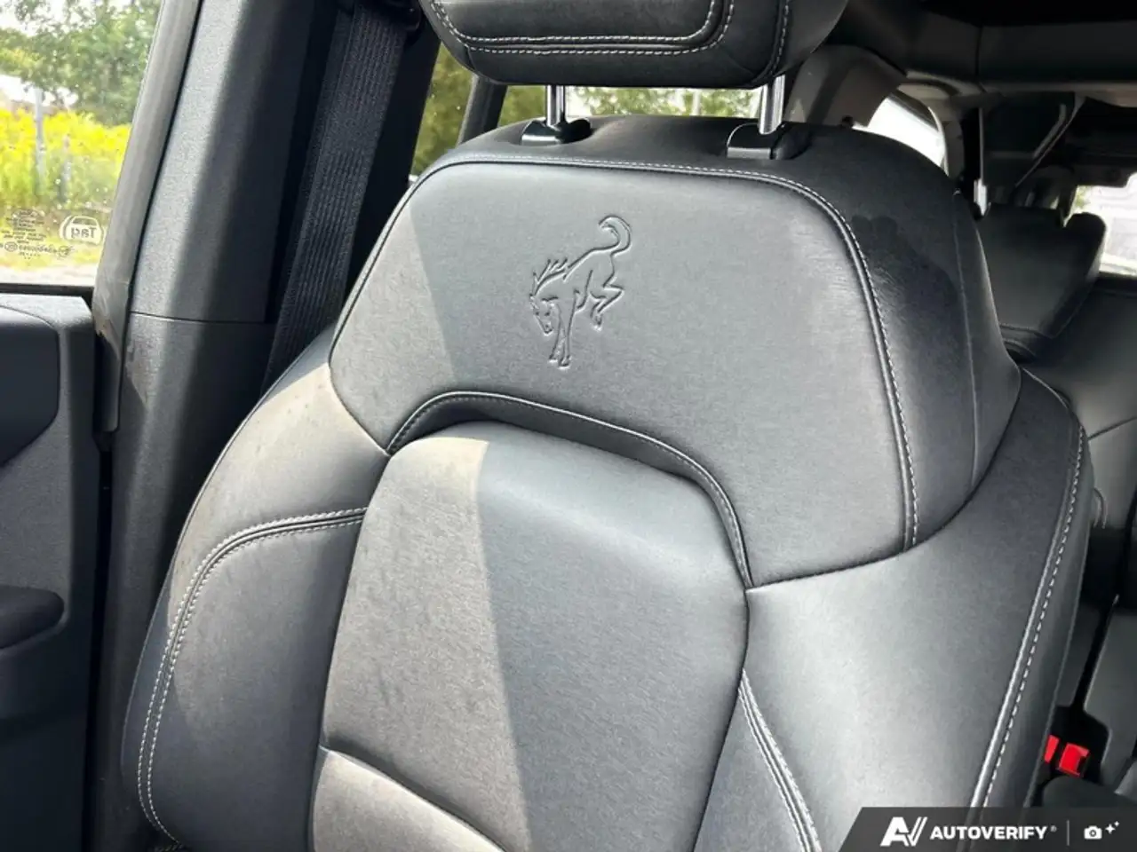 Ford Bronco - Image 23