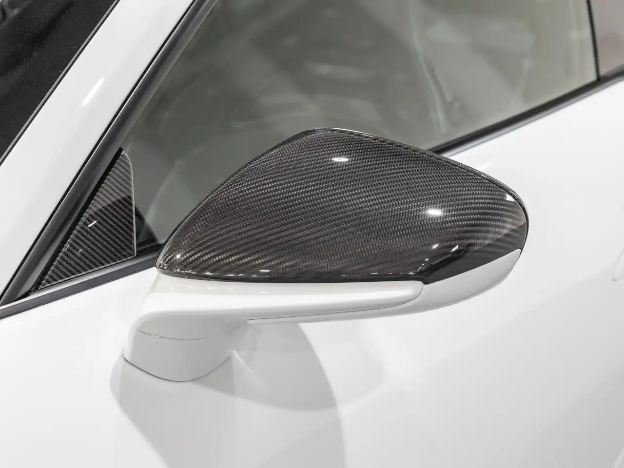 Porsche 911 - Image 5
