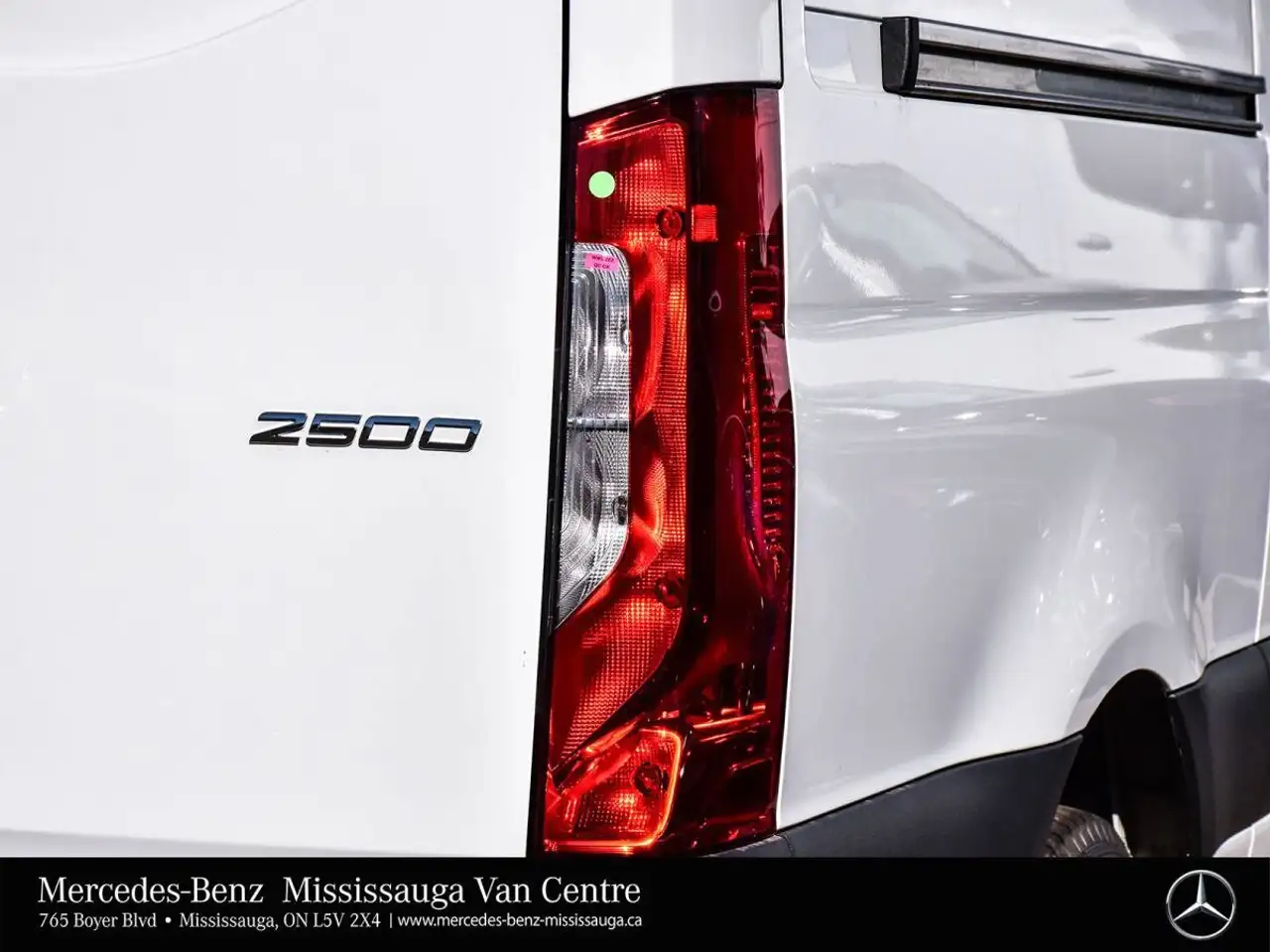 Mercedes-Benz Sprinter - Image 9