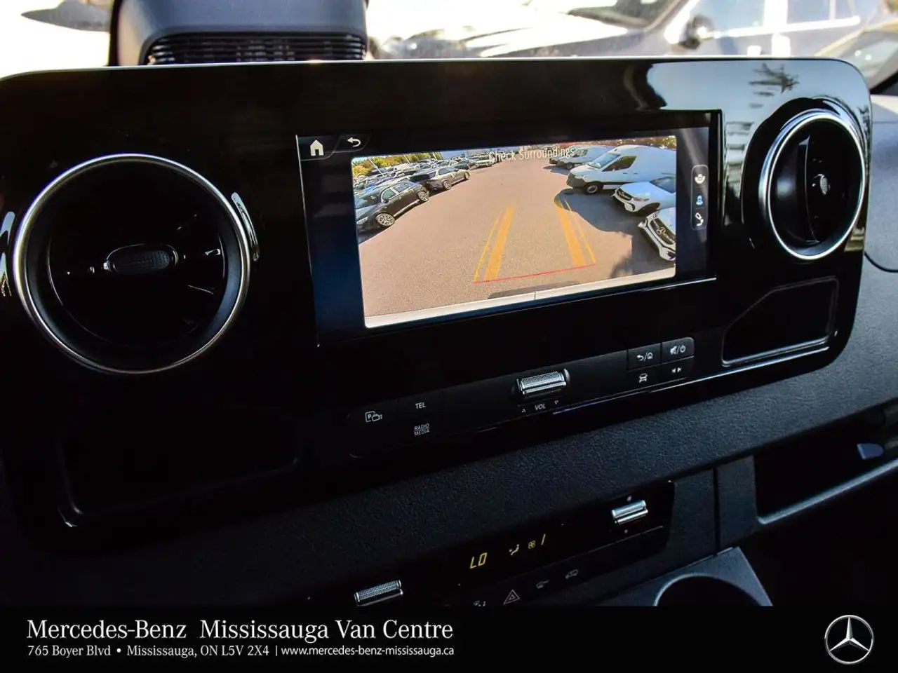 Mercedes-Benz Sprinter - Image 23