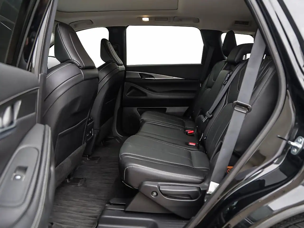 Infiniti QX60 - Image 28