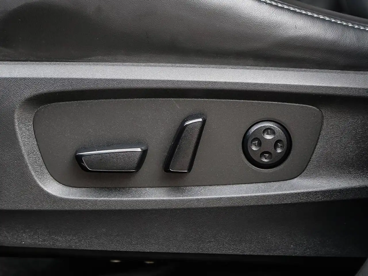 Infiniti QX60 - Image 36