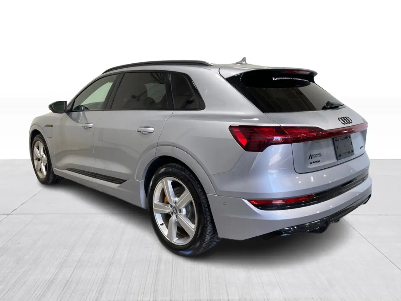Audi e-tron - Image 14