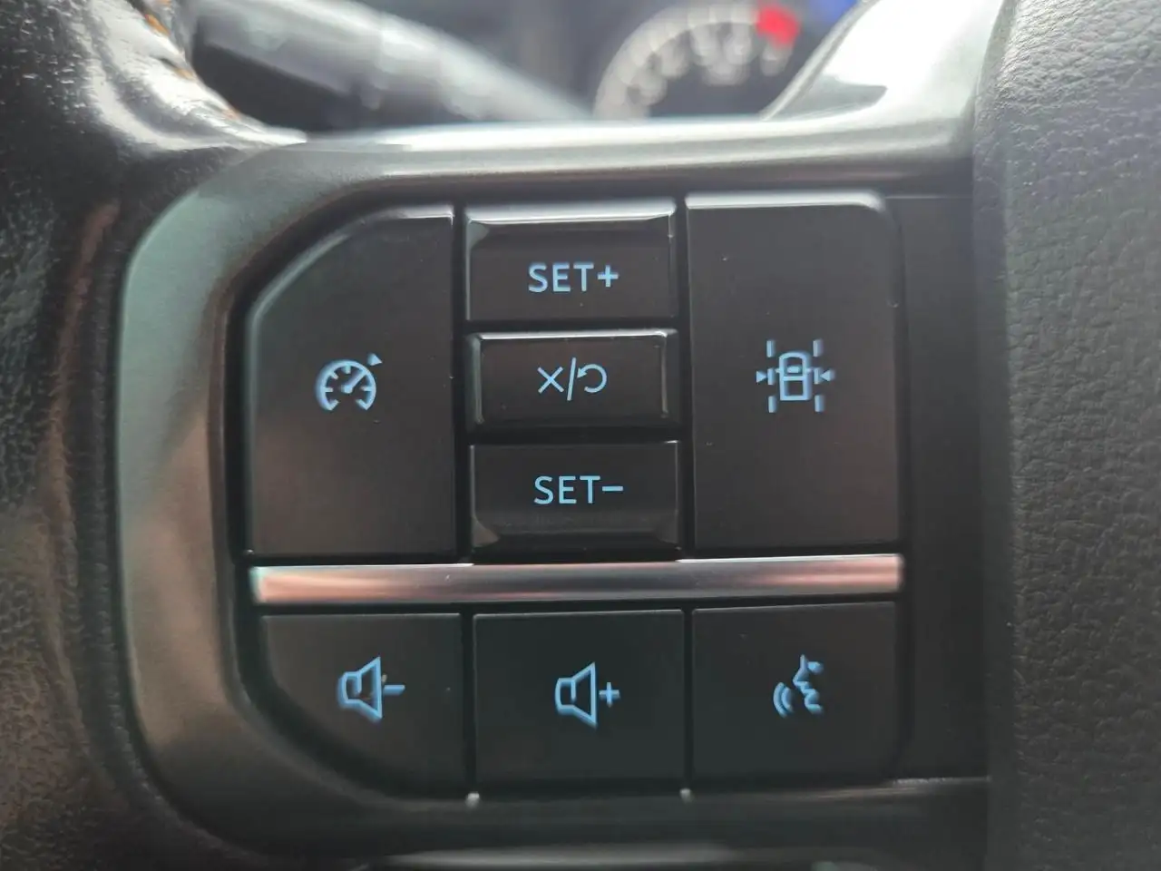 Ford F-150 - Image 20