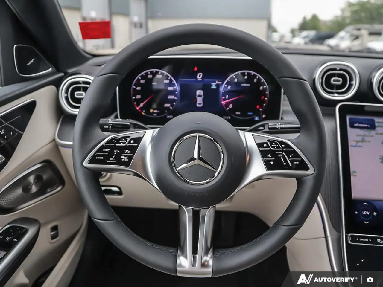 Mercedes-Benz C-Class - Image 14