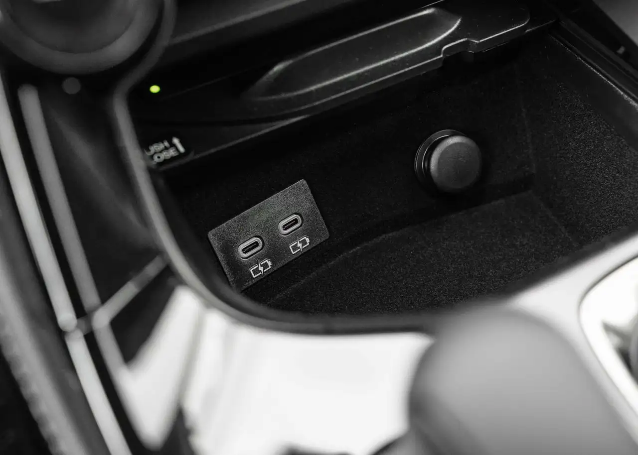 Lexus NX - Image 25