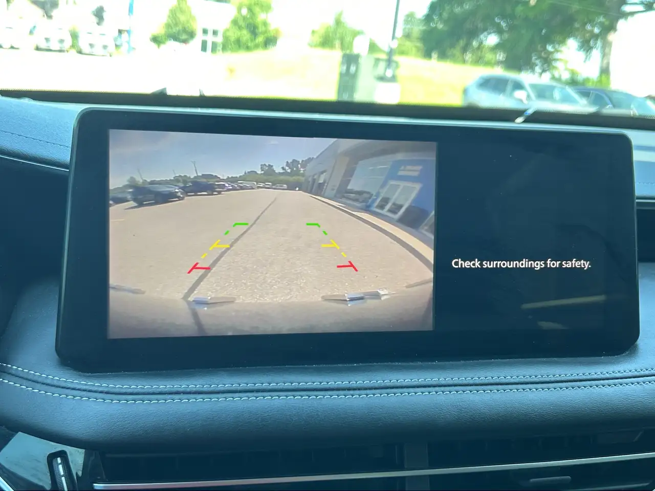 Infiniti QX60 - Image 21