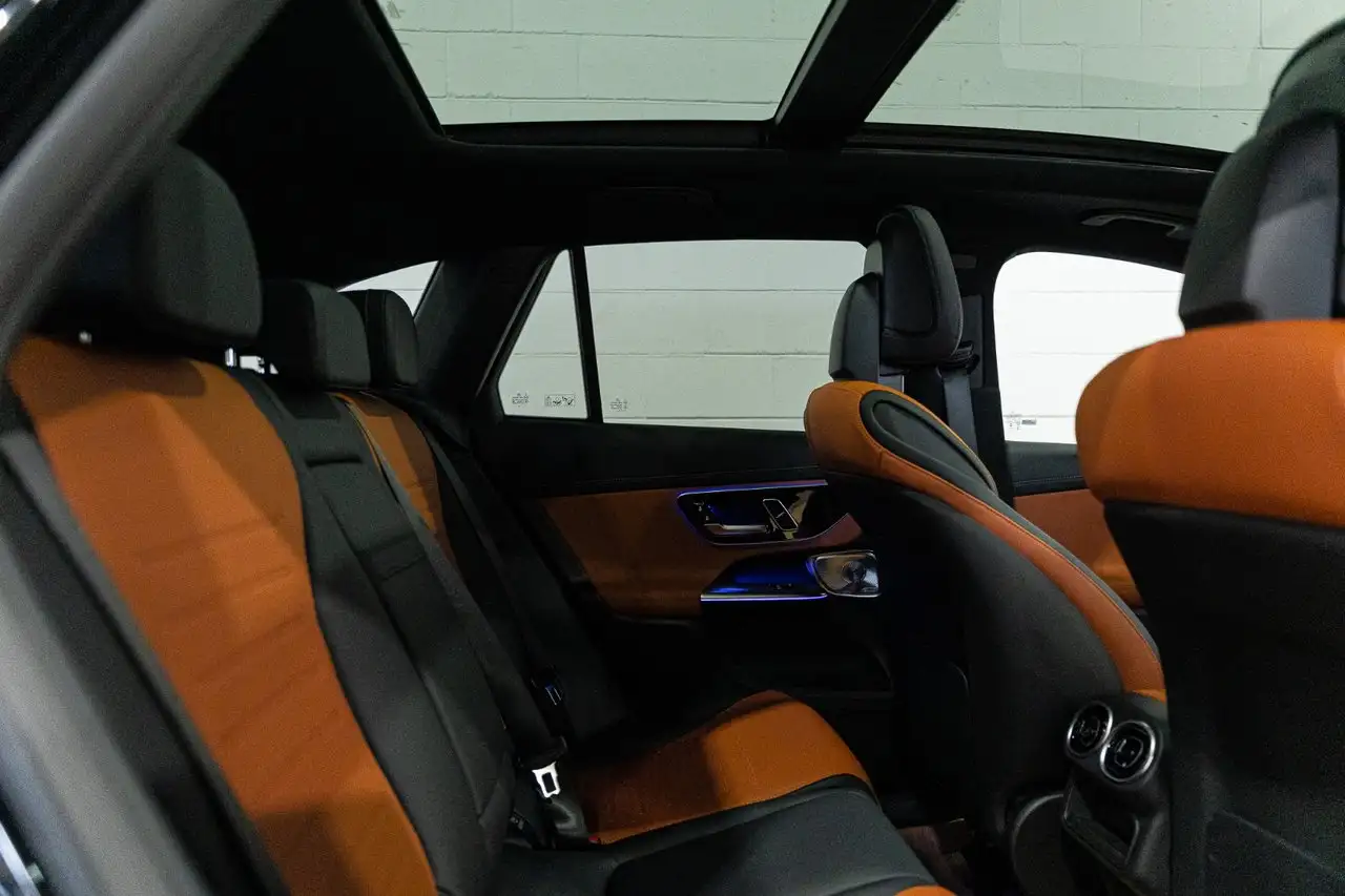 Mercedes-Benz GLC - Image 25