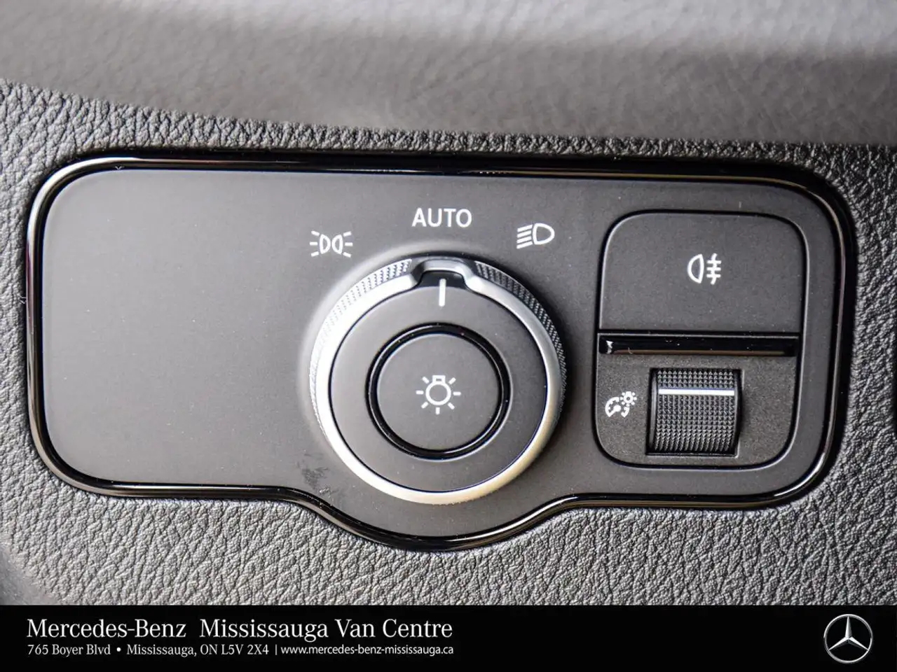 Mercedes-Benz Sprinter - Image 13