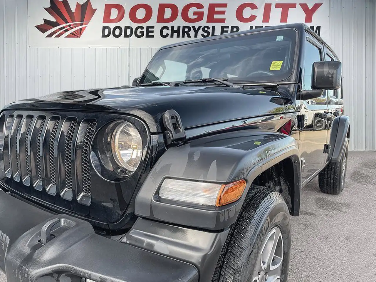 Jeep Wrangler - Image 9