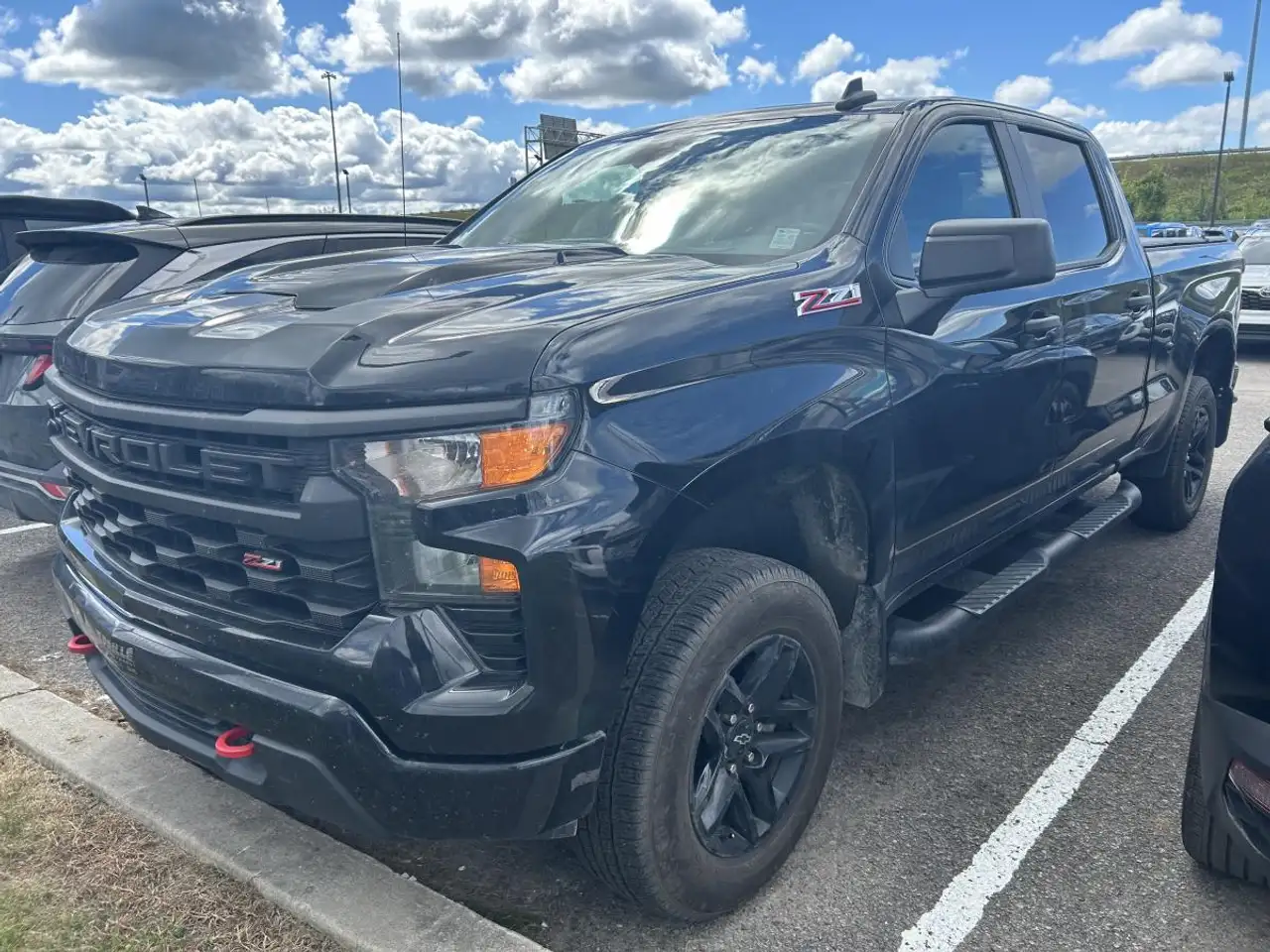 Chevrolet Silverado 1500 - Image 1
