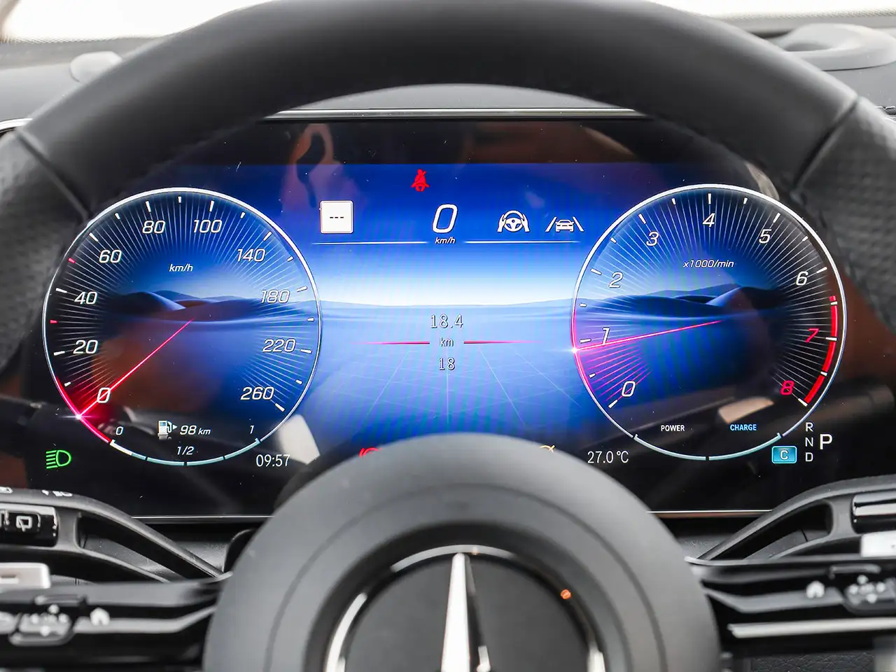 Mercedes-Benz GLC - Image 23