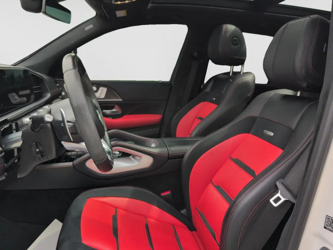 Mercedes-Benz GLE - Image 11