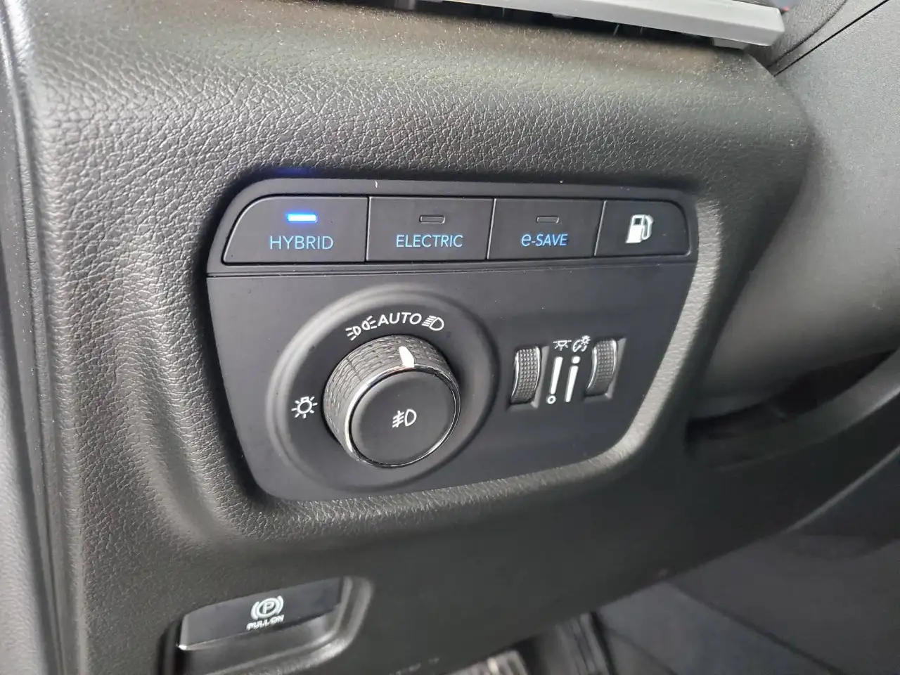 Jeep Grand Cherokee - Image 23