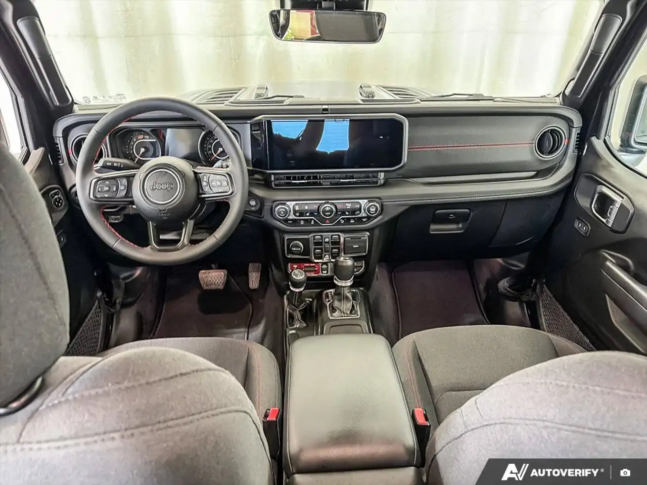 Jeep Wrangler - Image 24