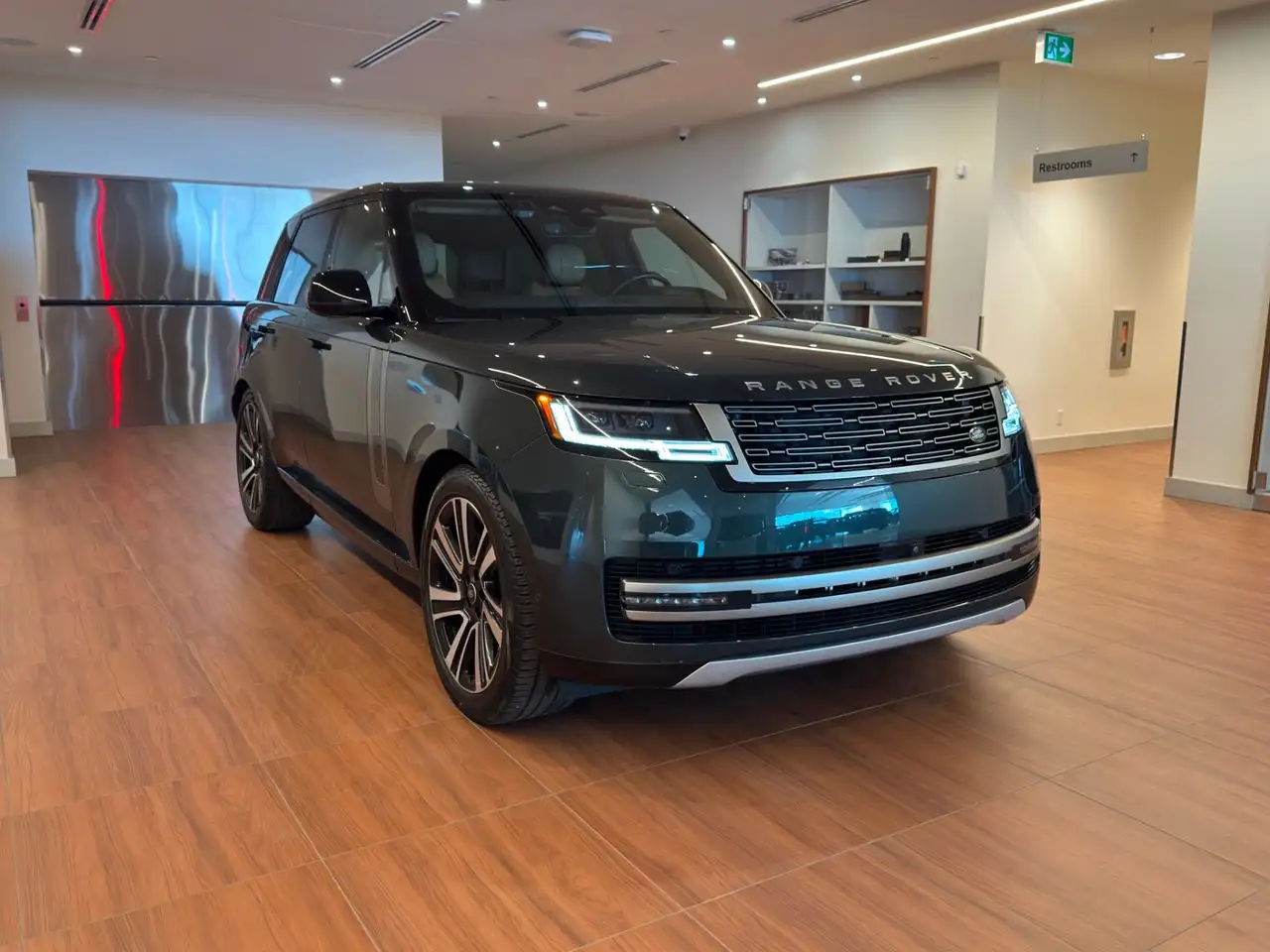 Land Rover Range Rover - Image 3
