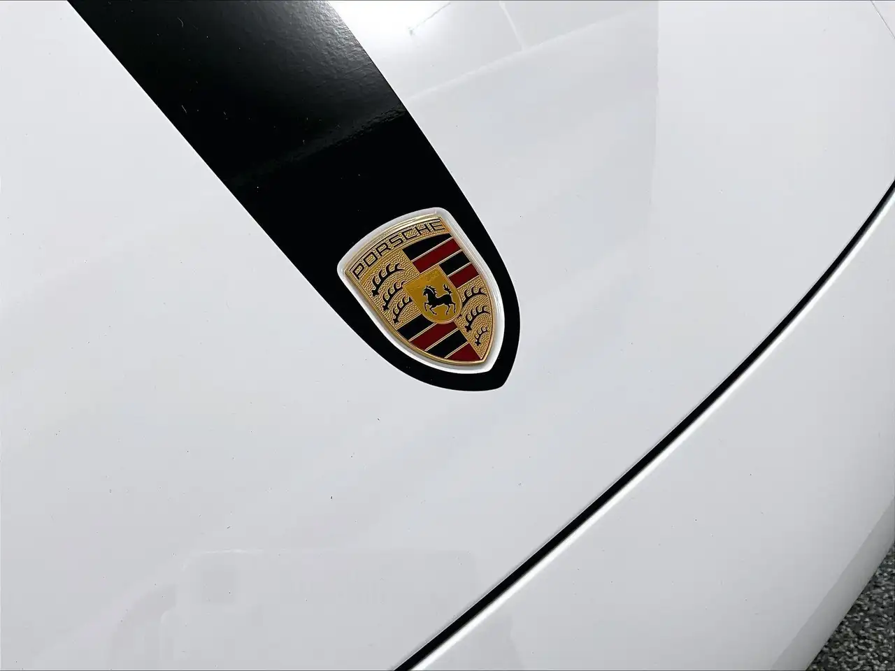 Porsche 911 - Image 28
