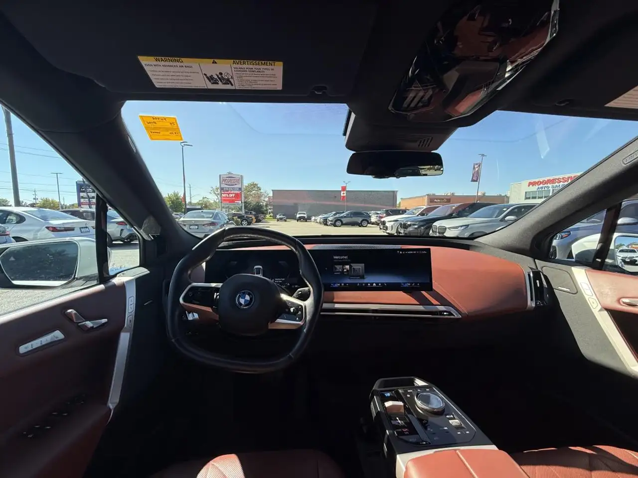 BMW iX - Image 8