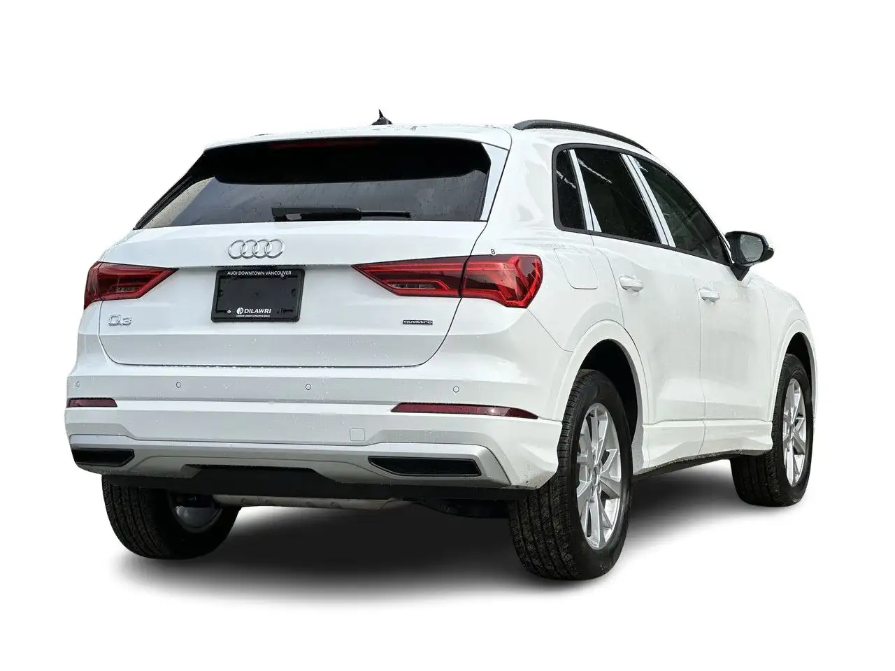 Audi Q3 - Image 13