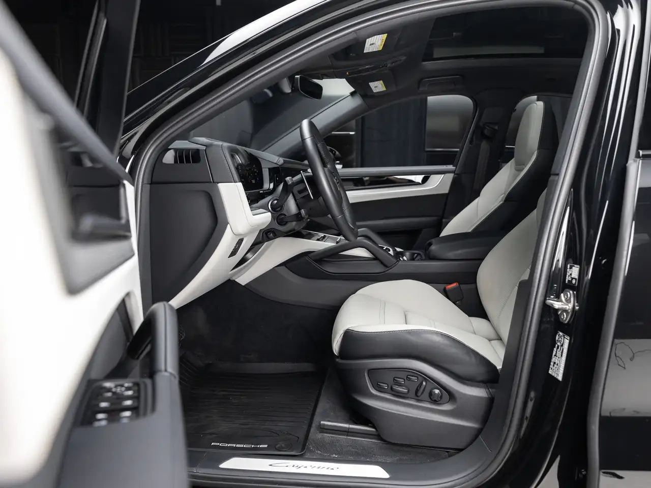 Porsche Cayenne - Image 10