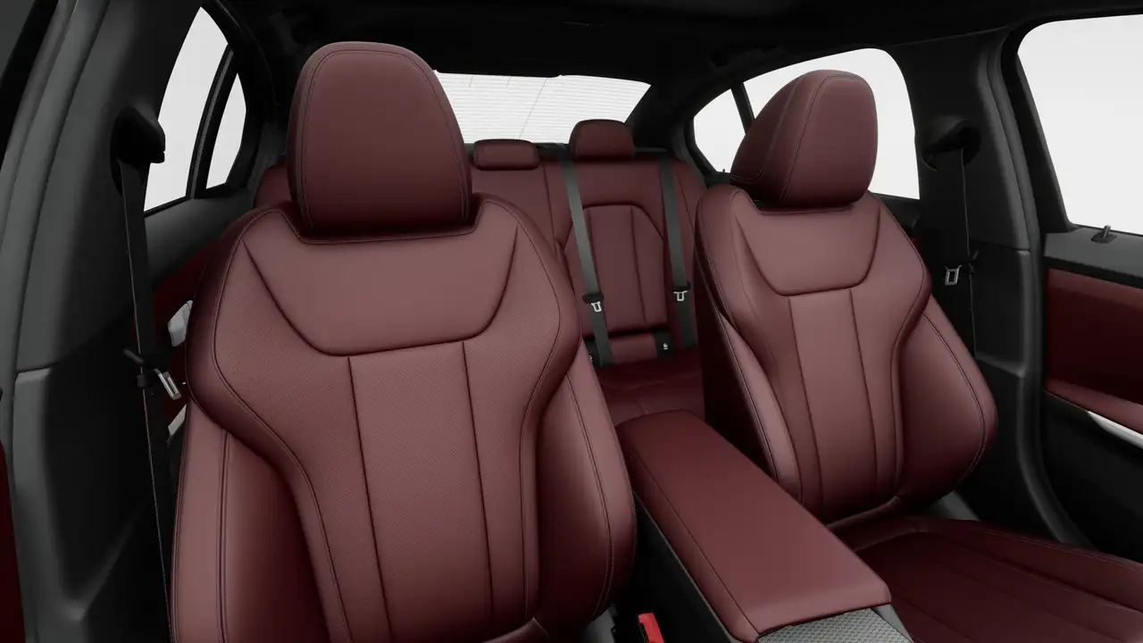 BMW 3 Series - Image 11