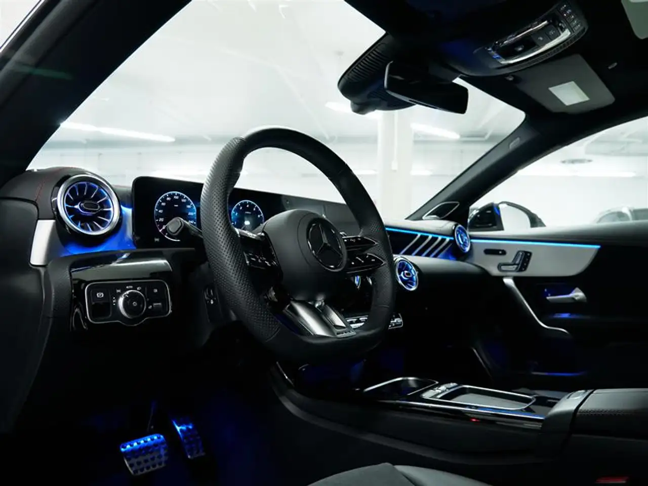 Mercedes-Benz CLA - Image 19