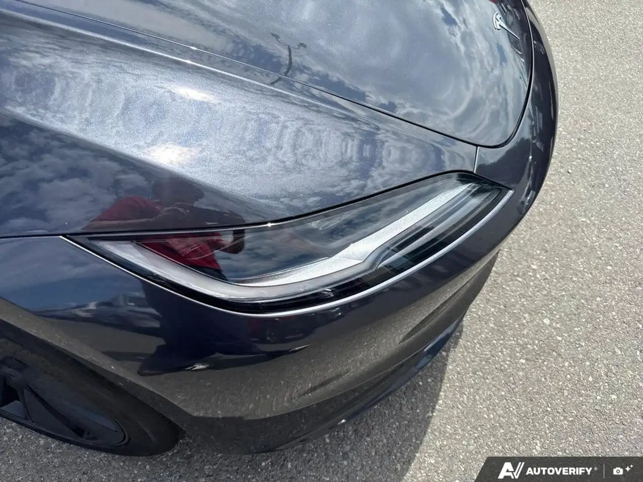 Tesla Model 3 - Image 8