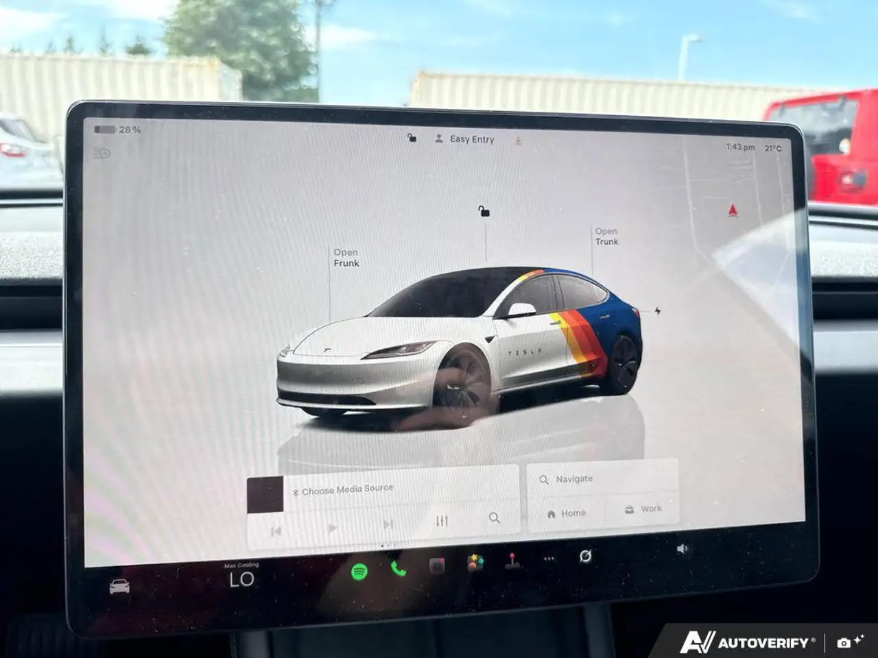 Tesla Model 3 - Image 15