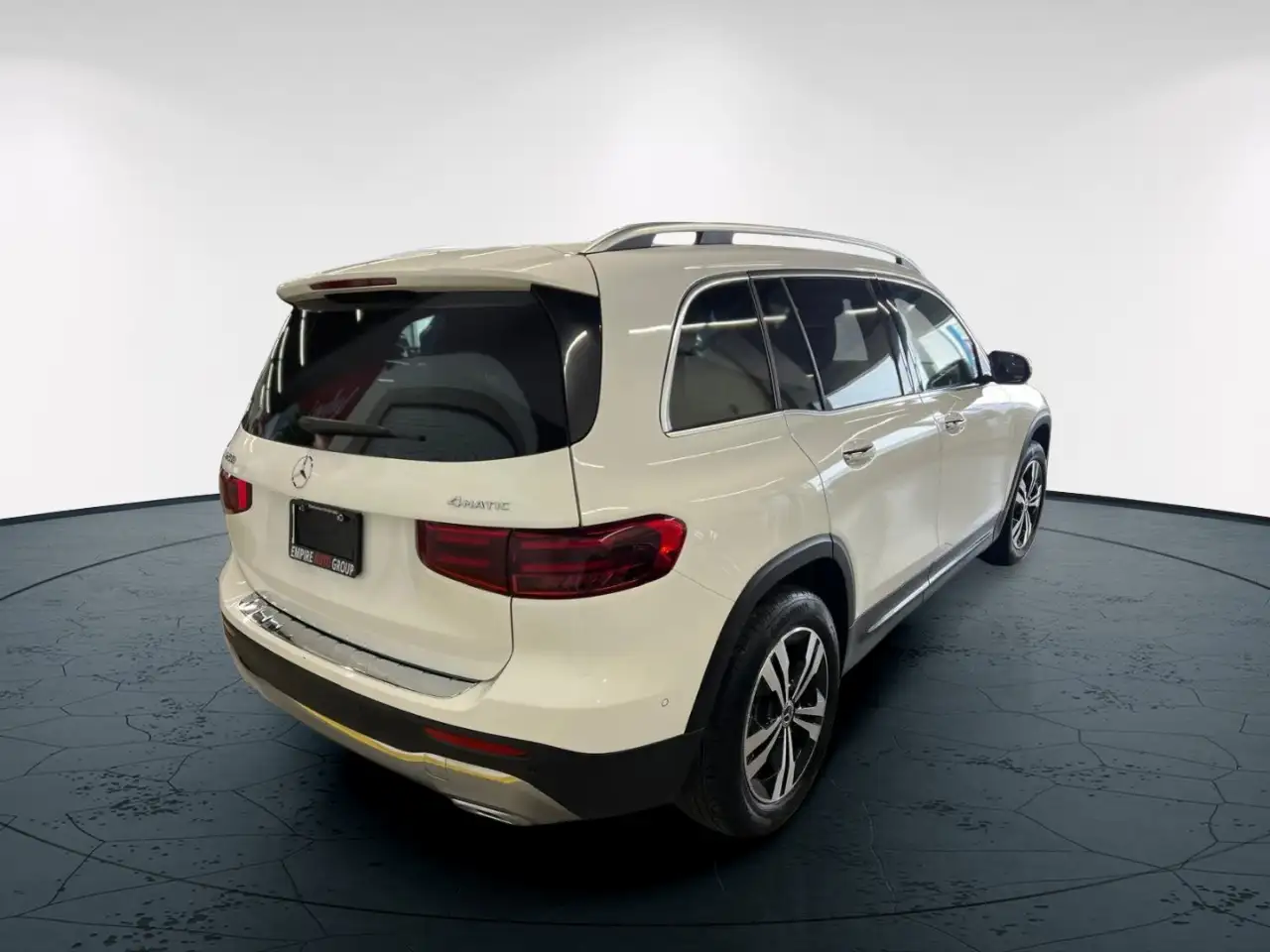 Mercedes-Benz GLB - Image 7
