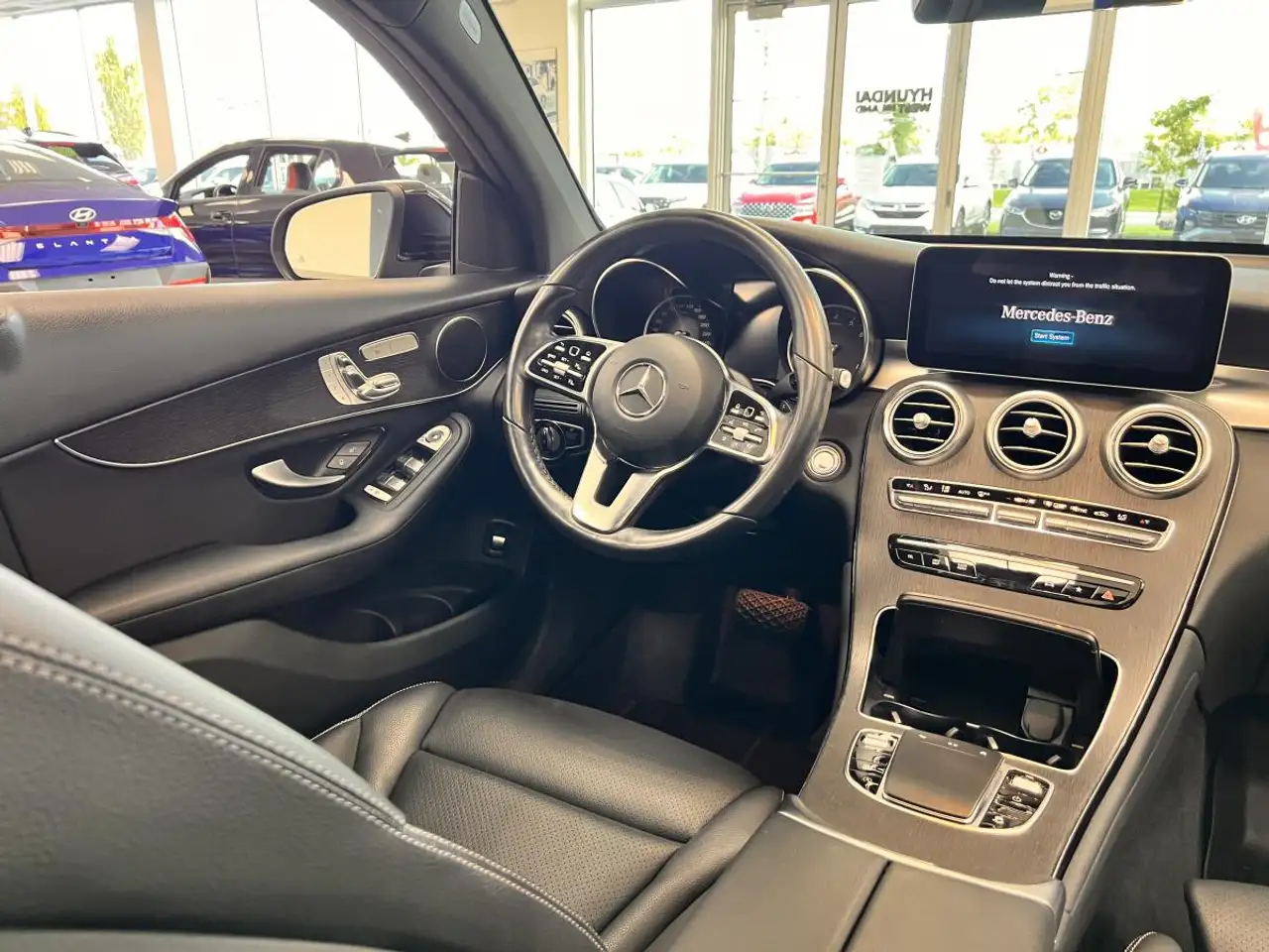 Mercedes-Benz GLC - Image 11