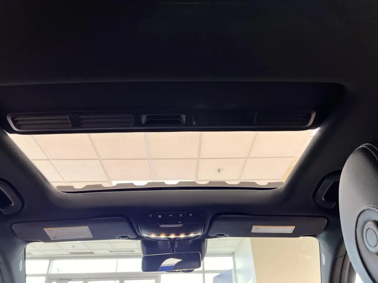 Mercedes-Benz GLC - Image 14