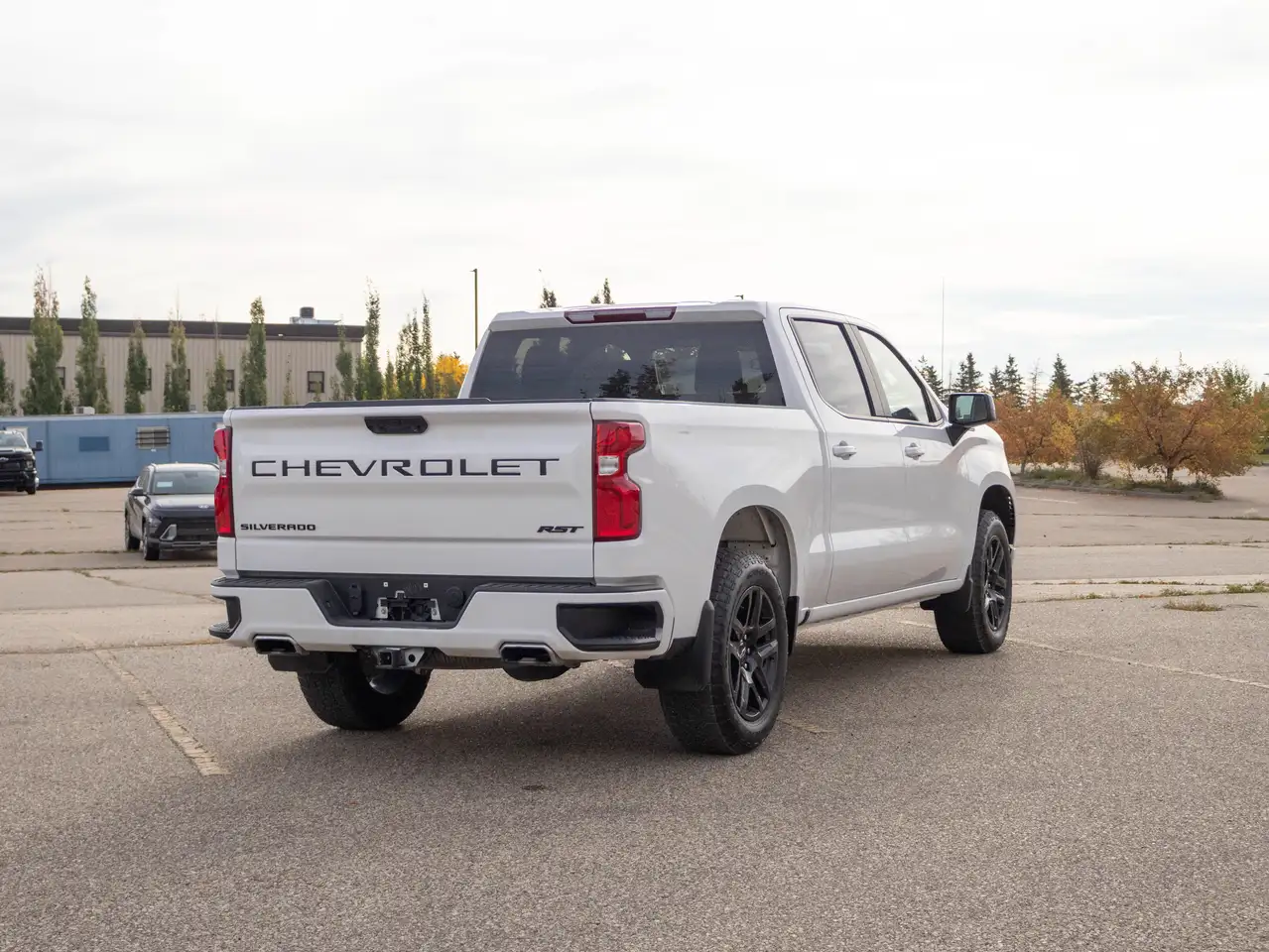 Chevrolet Silverado 1500 - Image 13