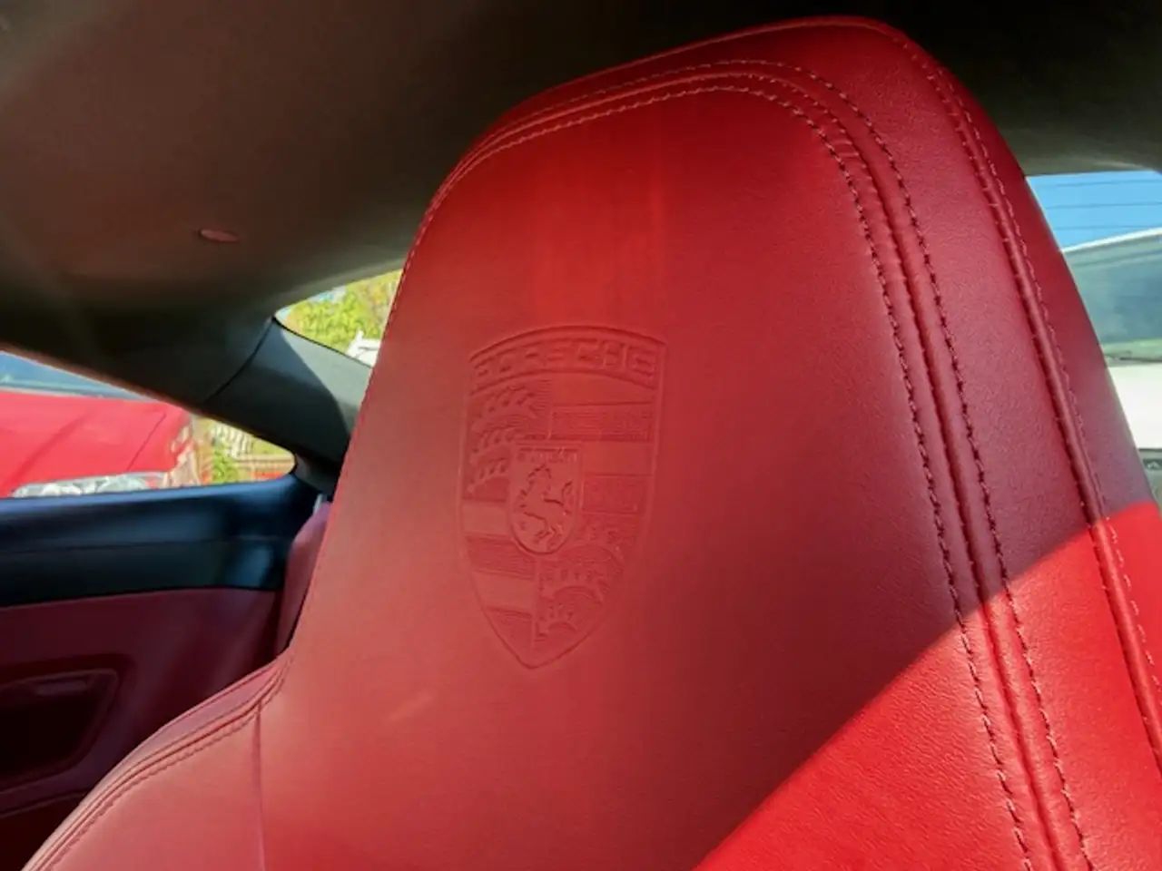 Porsche 911 - Image 10