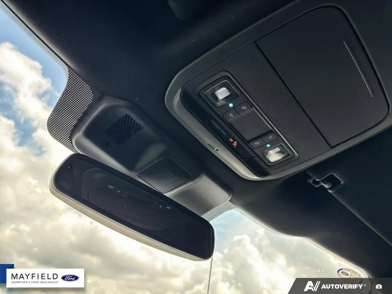 Ford F-150 - Image 21
