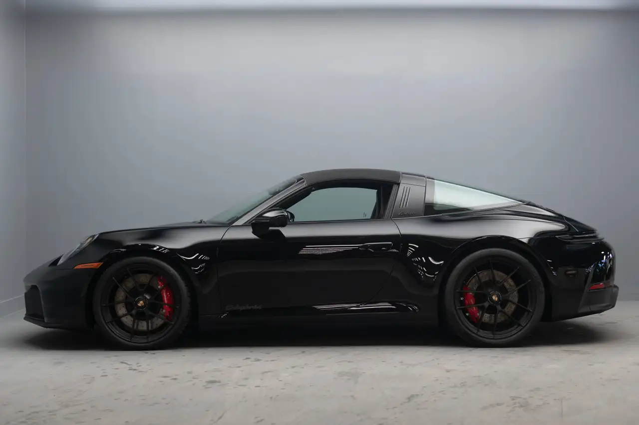 Porsche 911 - Image 3