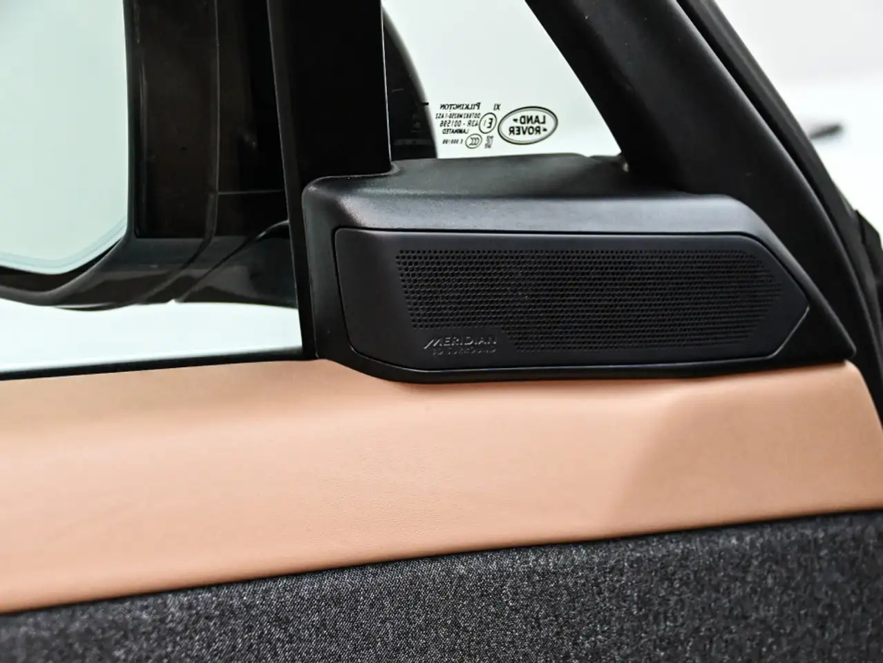 Land Rover Range Rover Sport - Image 11