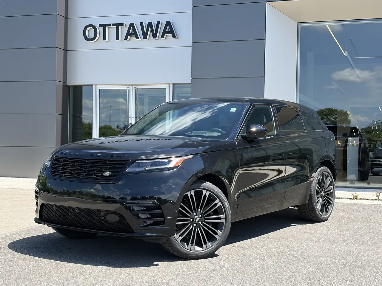 Land Rover Range Rover Velar - Image 9