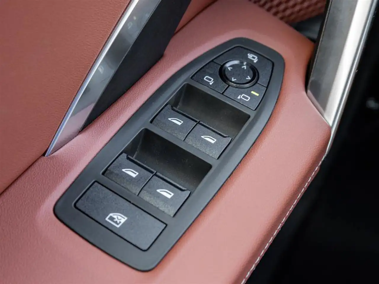 BMW X1 - Image 15