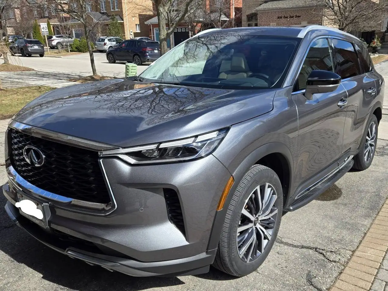 Infiniti QX60 - Image 1
