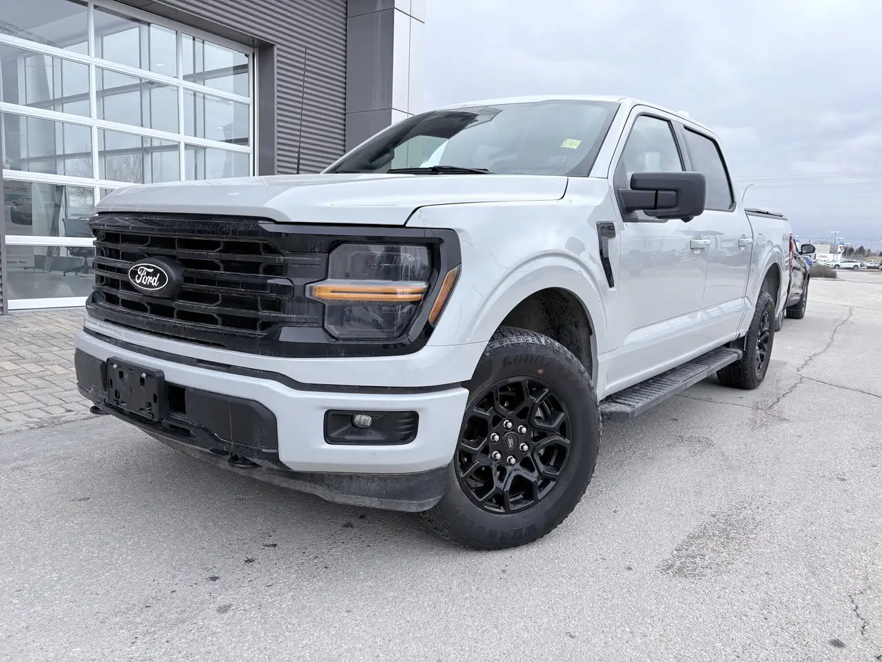 Ford F-150 - Image 2