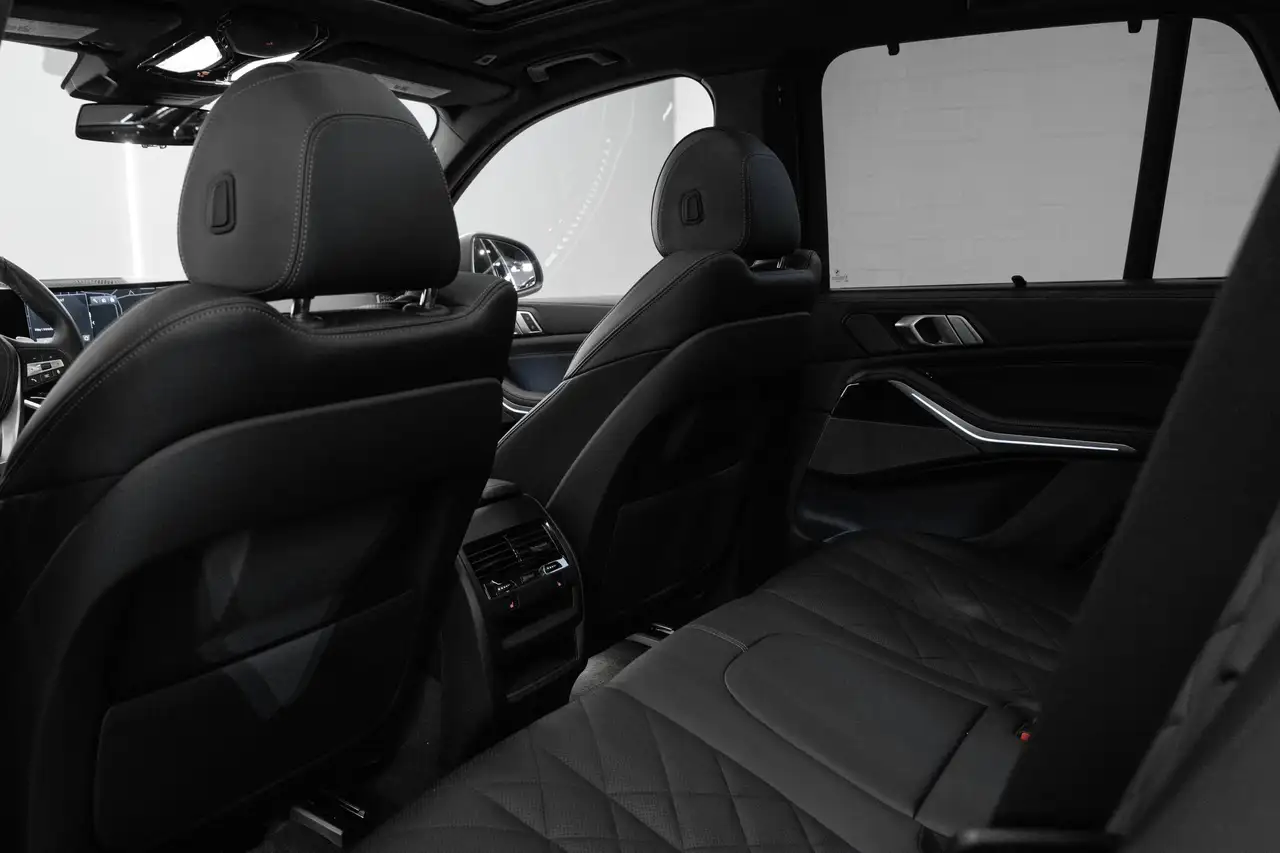 BMW X5 - Image 15